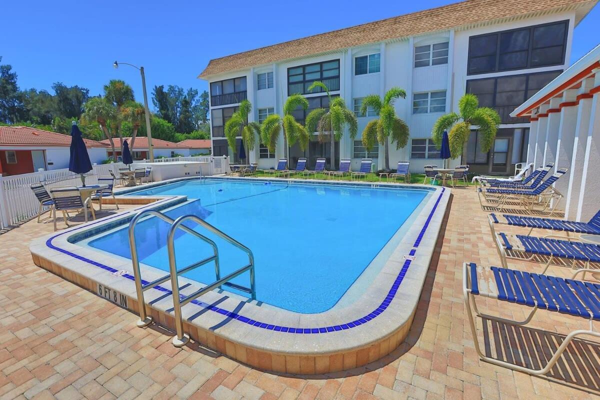 2 Bed 2 Bath Centrally Located On Siesta Key Sarasota Exteriér fotografie